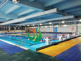 中央民族大学附中北海国际学校游泳池